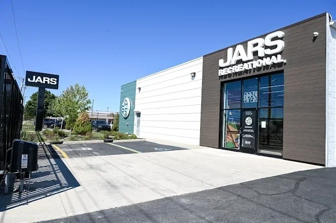 JARS Cannabis Dispensary – Center Line JARS Cannabis Dispensary – Center Line